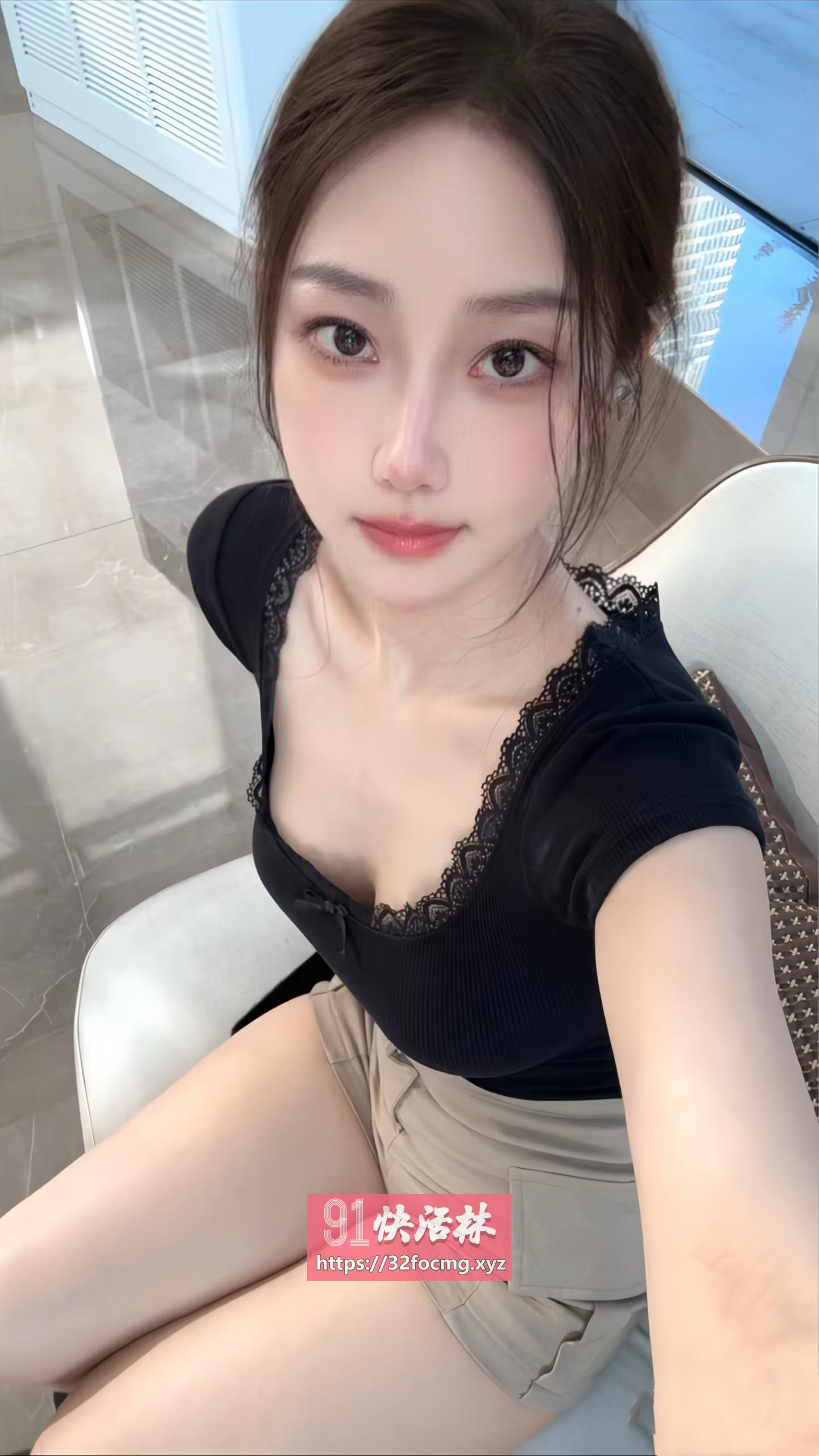 小妹妹粉嫩小穴紧致