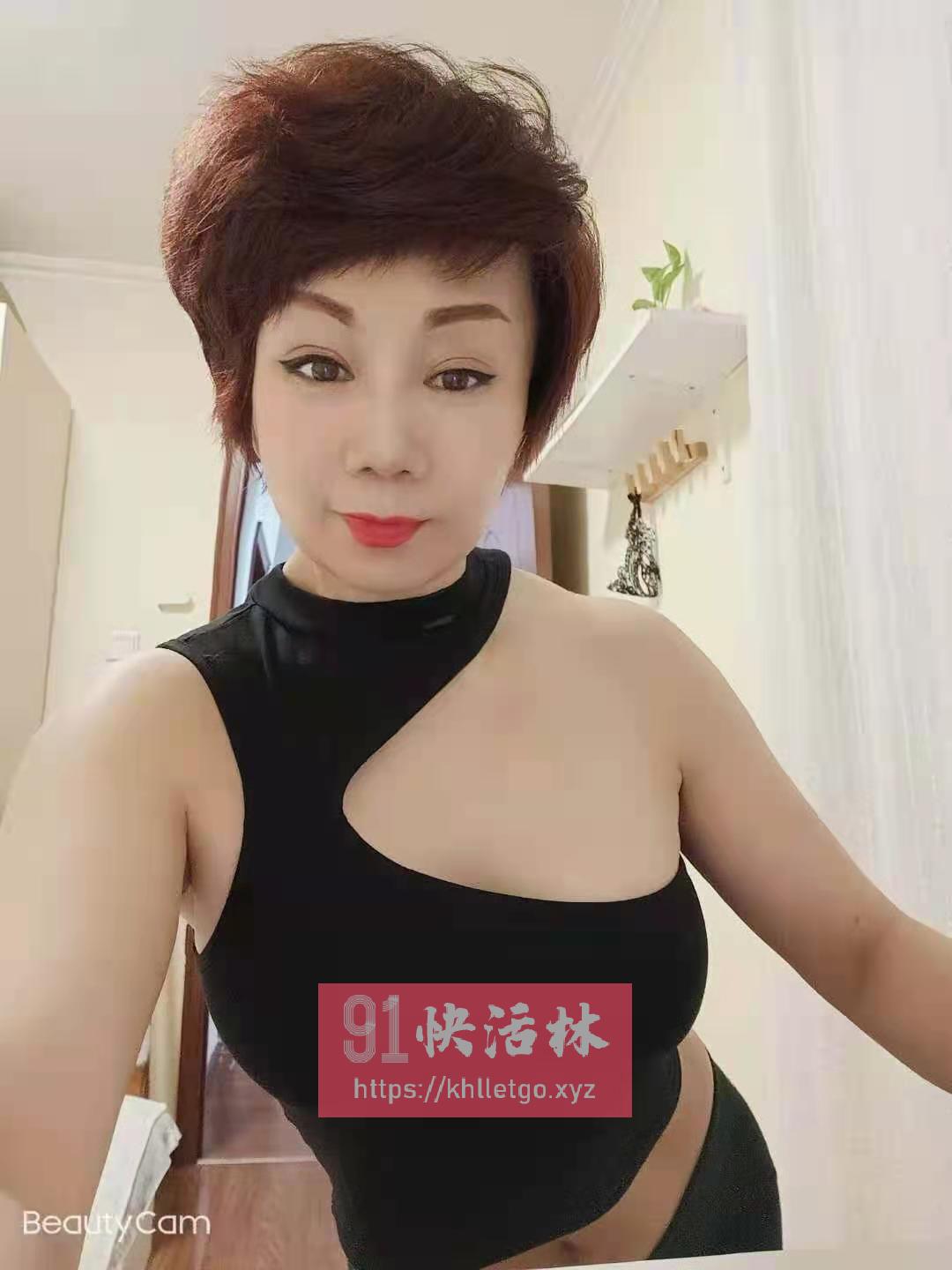 大奶熟女，纯卸火还是不错的