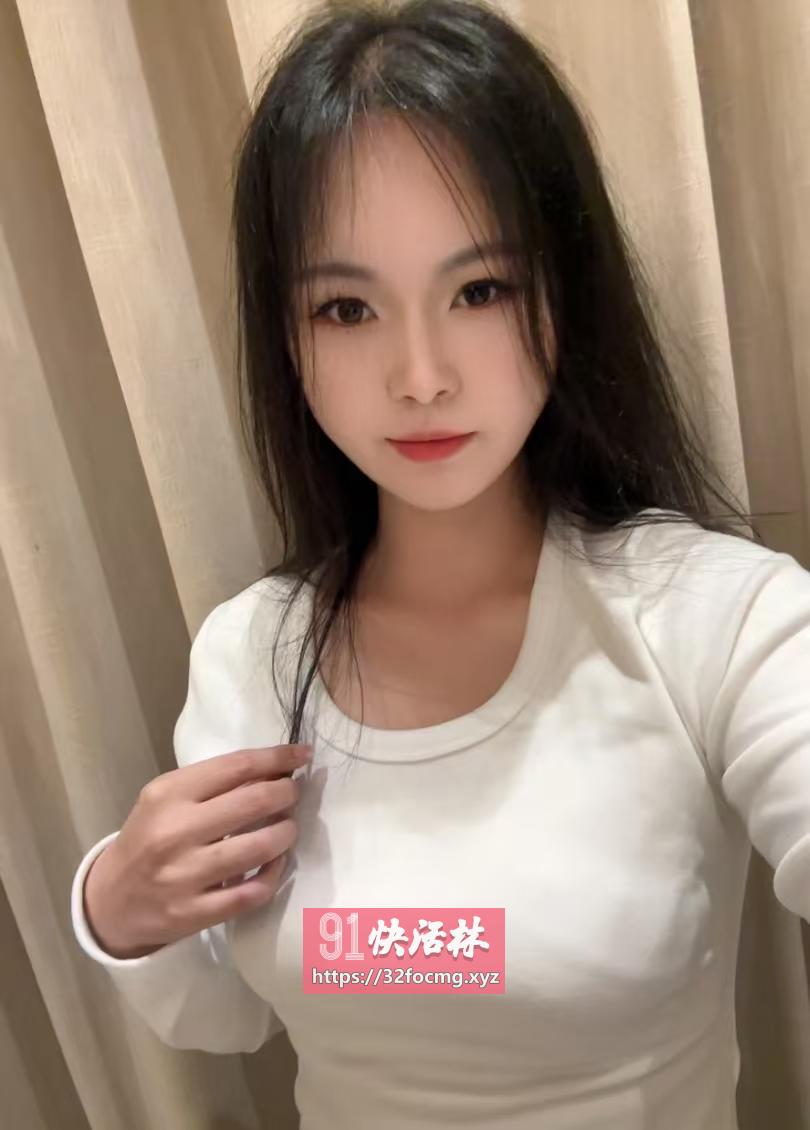 市南腰臀比完美性感娇嫩妹妹