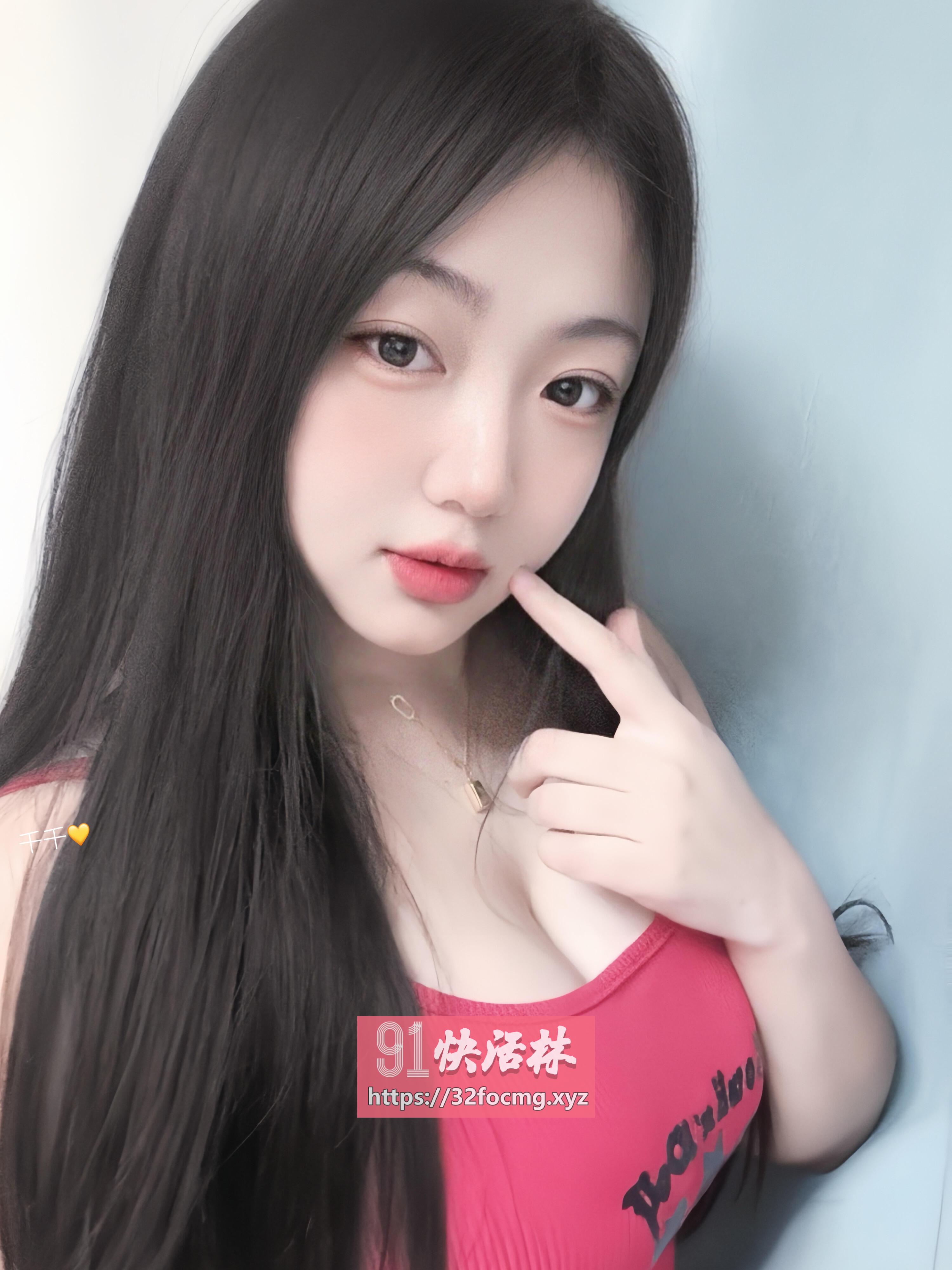 兼职小妹三点粉嫩 可上门