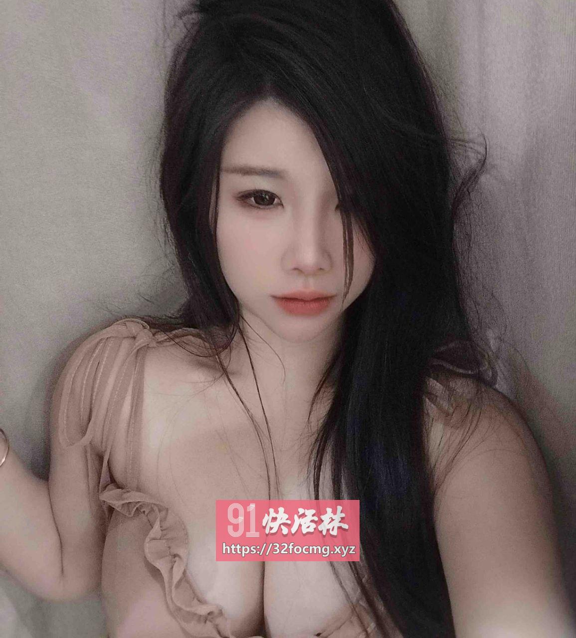 雁塔大胸性感欲女