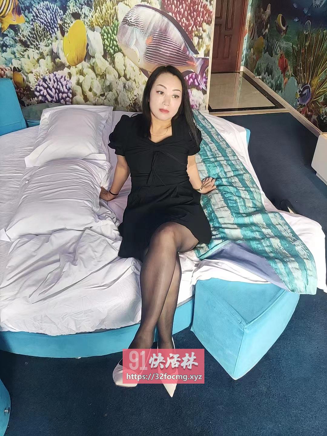 叠石桥车震少妇