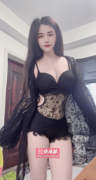 肤白纯欲颜值嫩妹