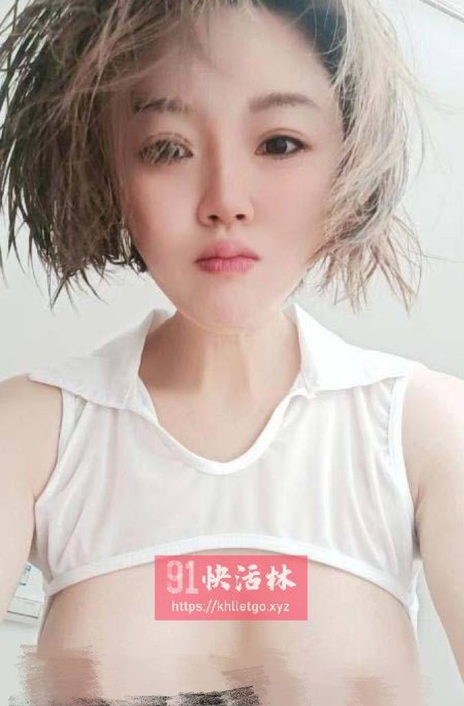 风骚大胸少妇