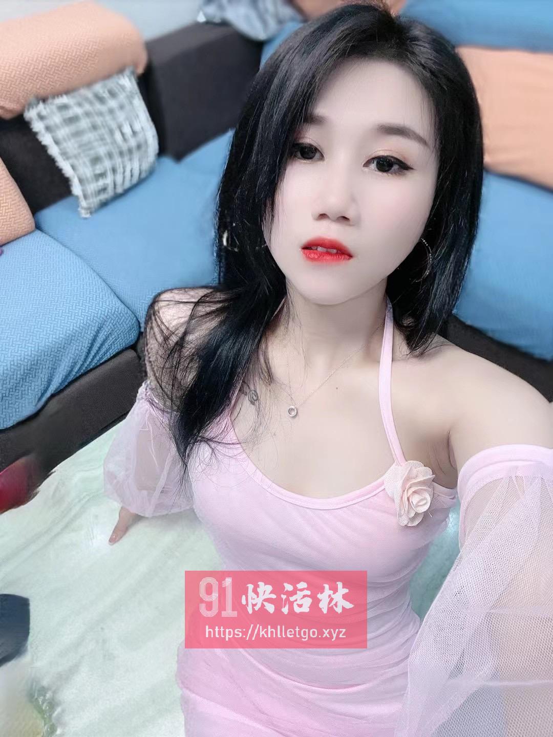 上城区服务妞小美