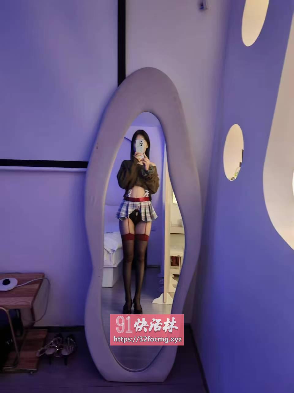 服务系骚女友型姐姐