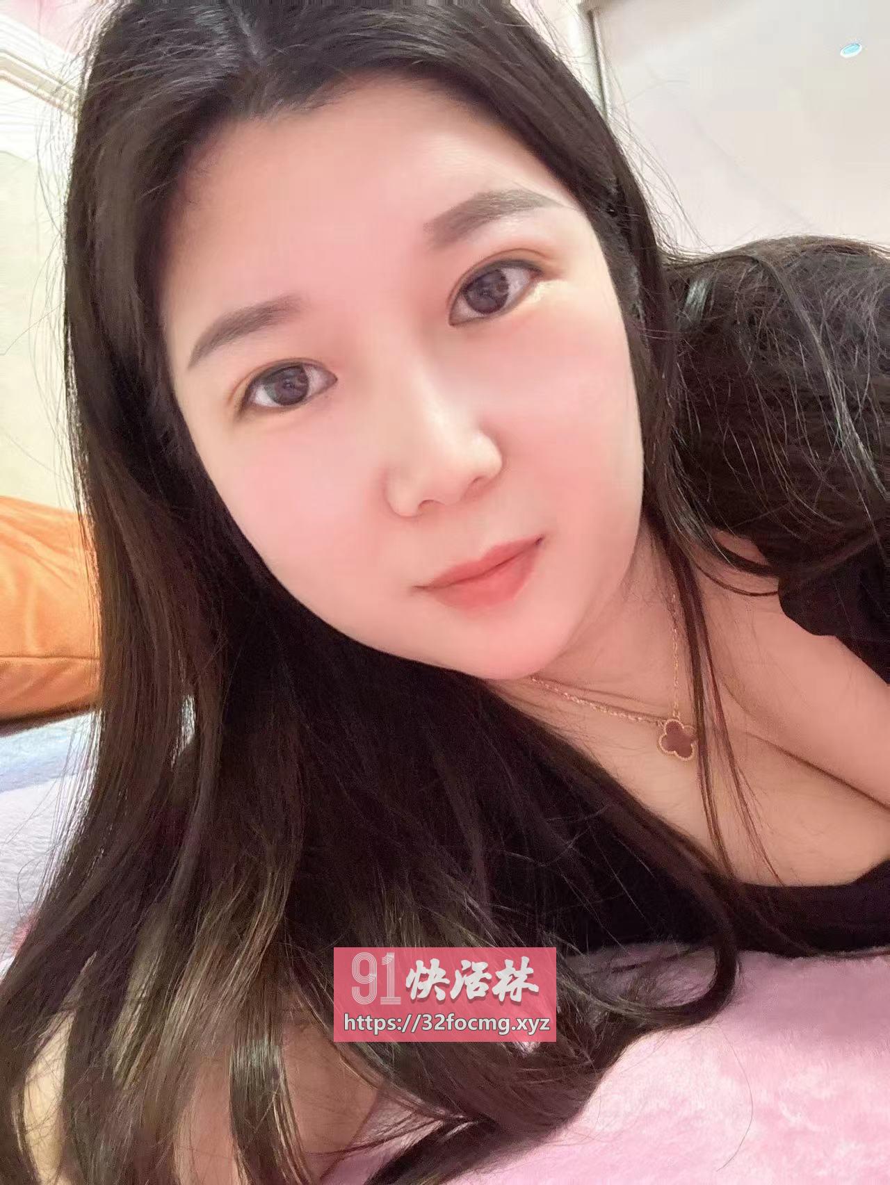 体验微胖小骚妇