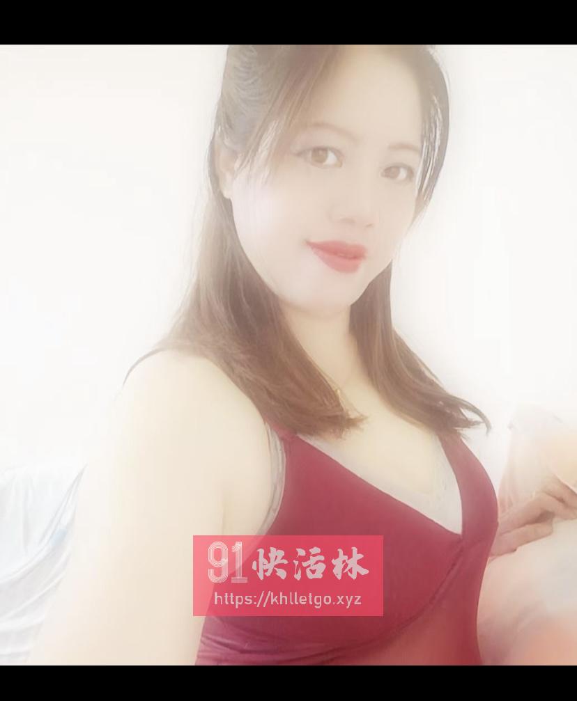 双龙商场附近肥熟女