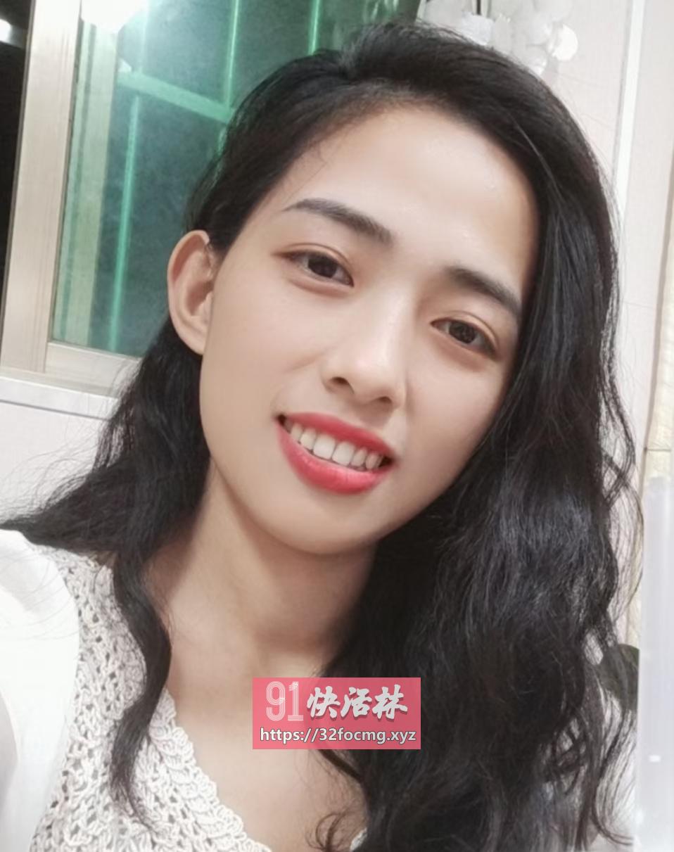 东莞龅牙小姐姐