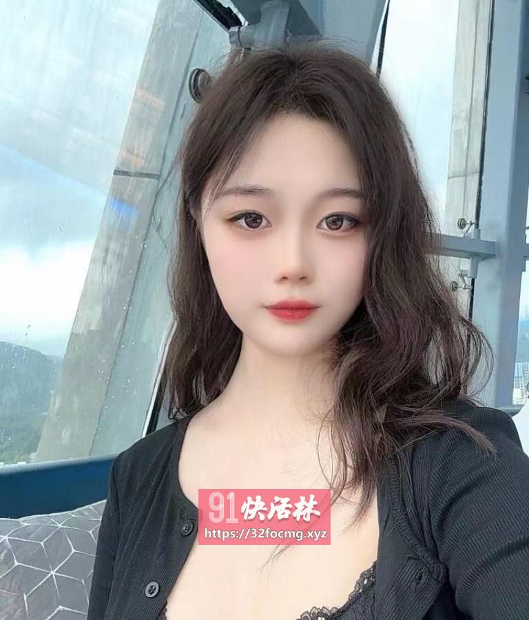 无锡嫩妹骚逼水多姿势多奶子圆润
