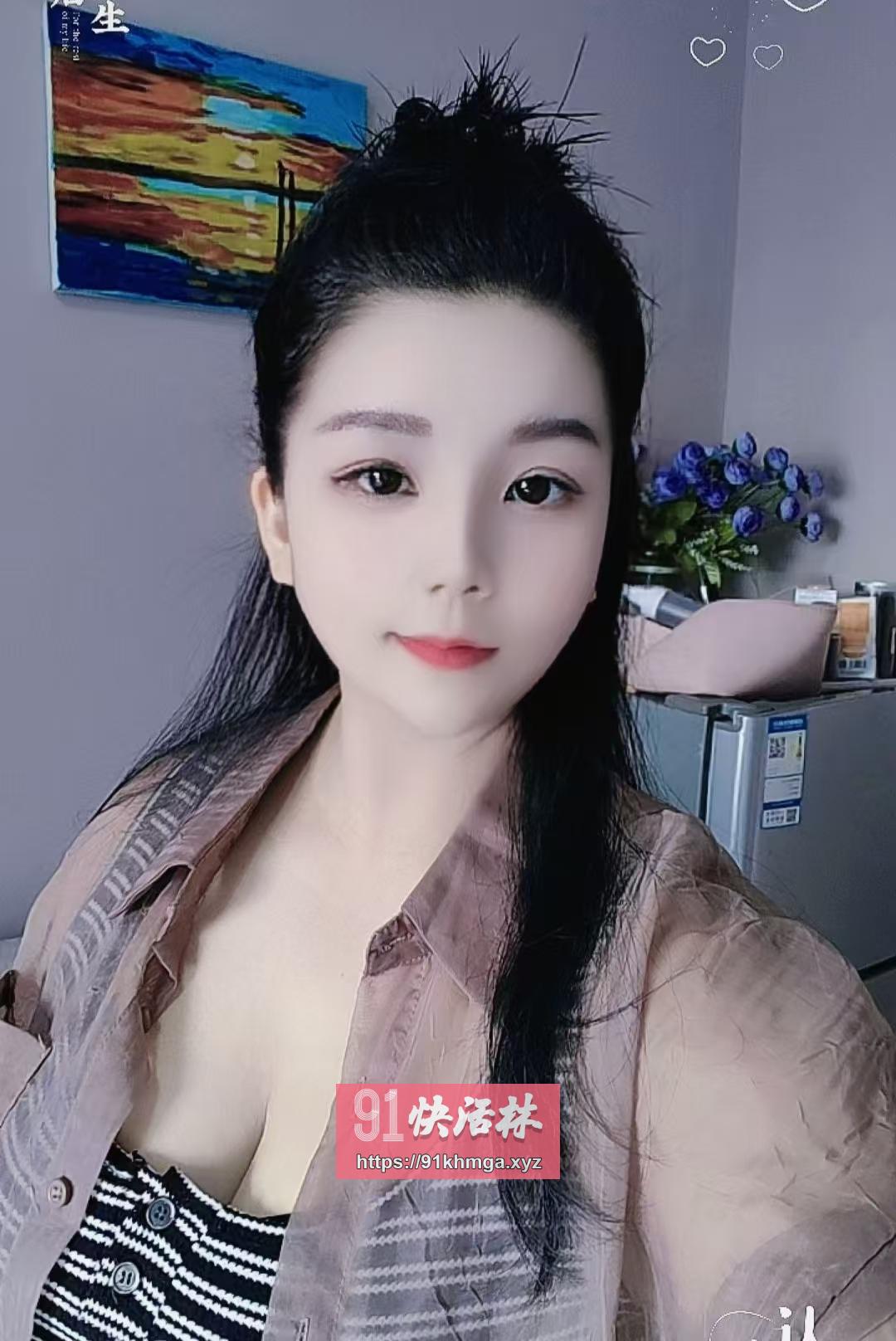 丰乳翘臀可吃奶宝妈