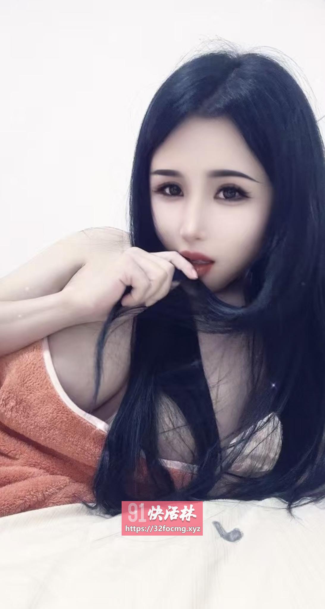爱被舔被插的骚少妇