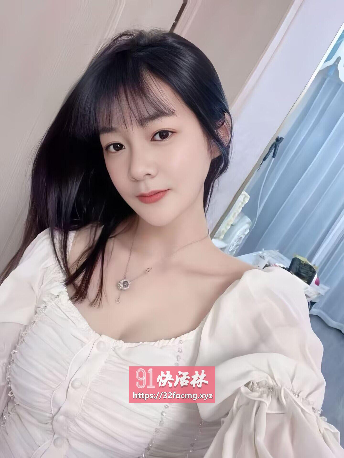 风骚多汁小姐姐