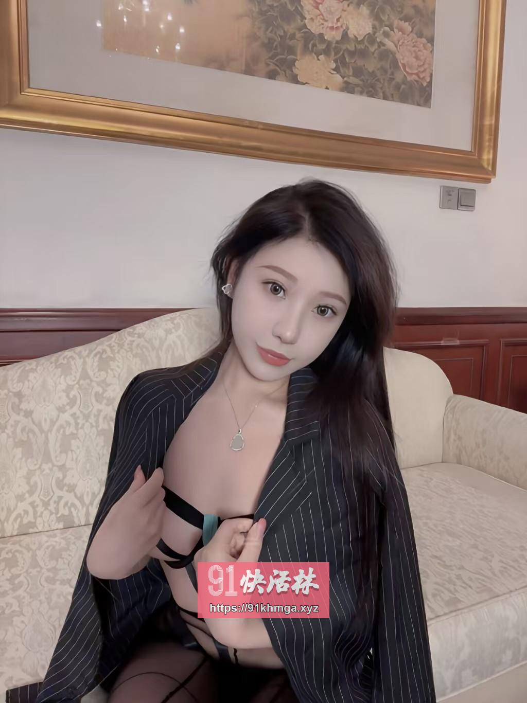 宁波性感骚妹水多滑嫩