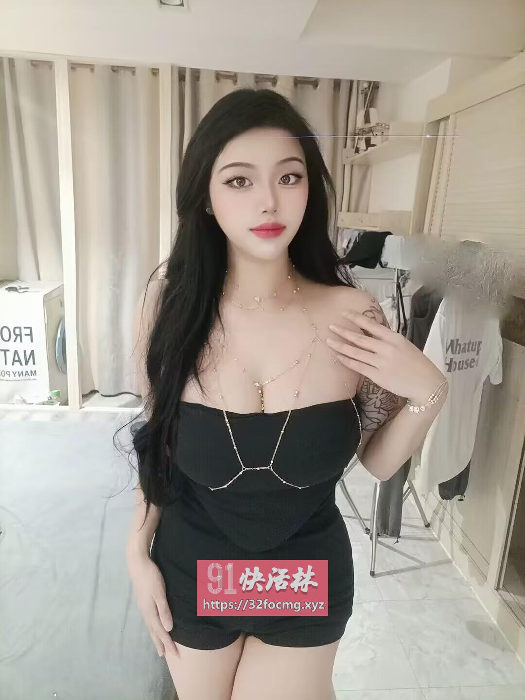 刚下海的极品兼职嫩妹