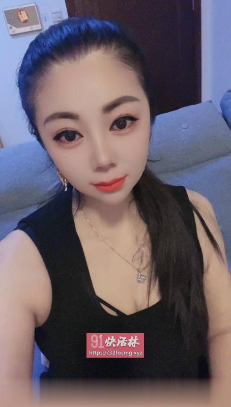 居家长腿韵味御姐服务全套
