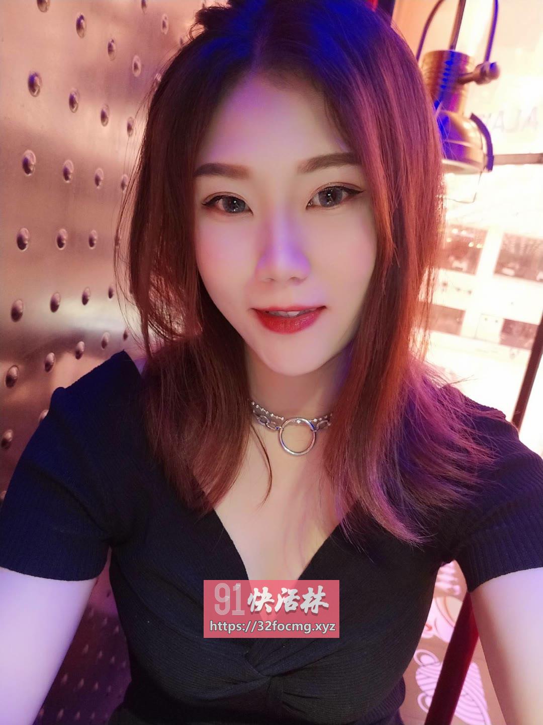 杭州小妹粉嫩乖巧姿势多