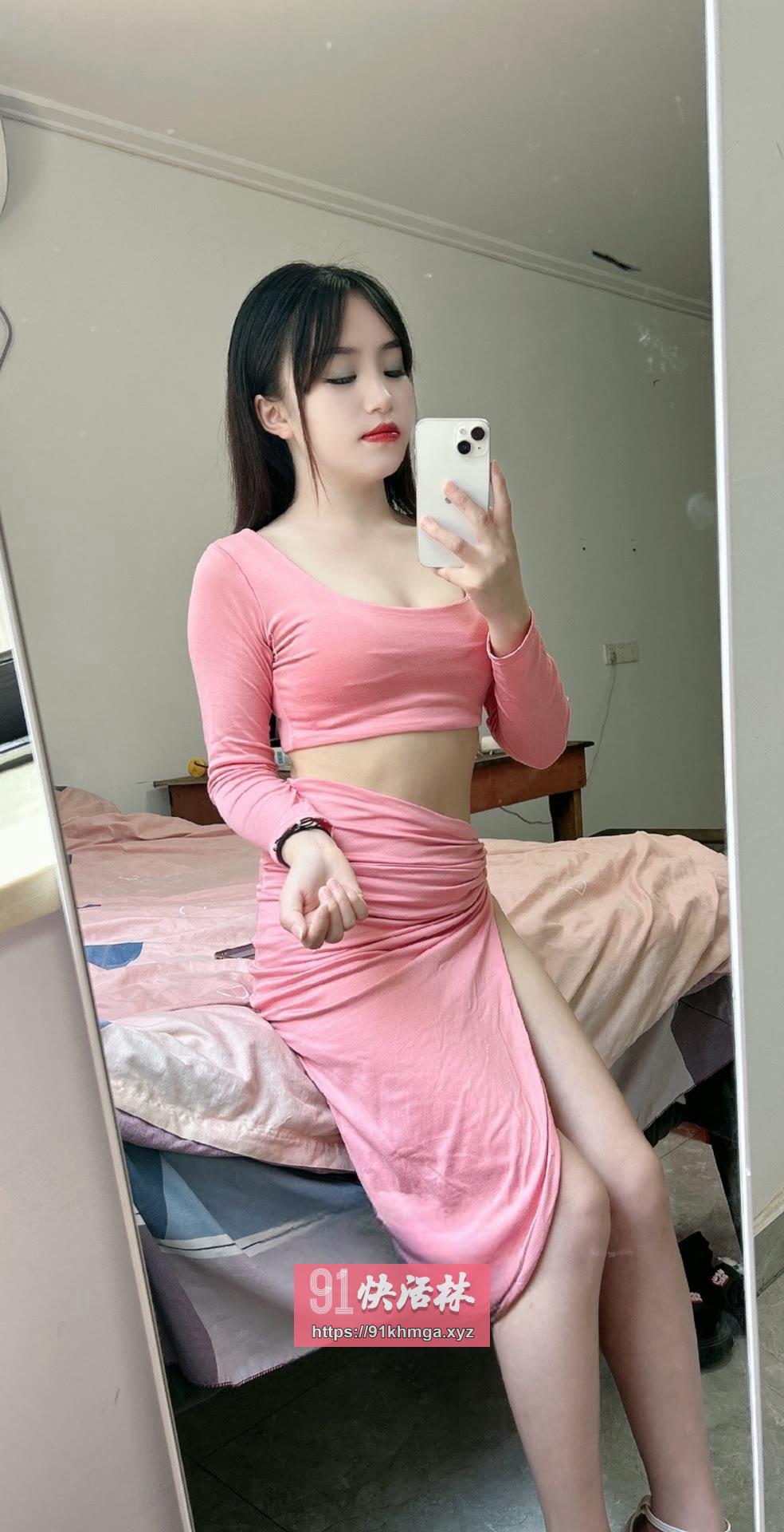 浦东性感辣妹兼职一碰就湿