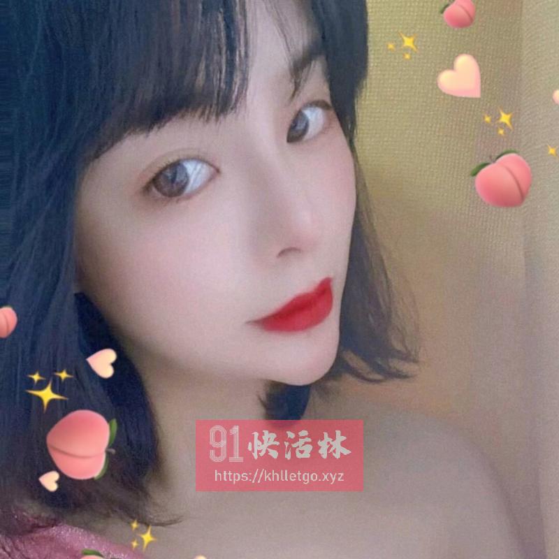 虎丘的大长腿美女