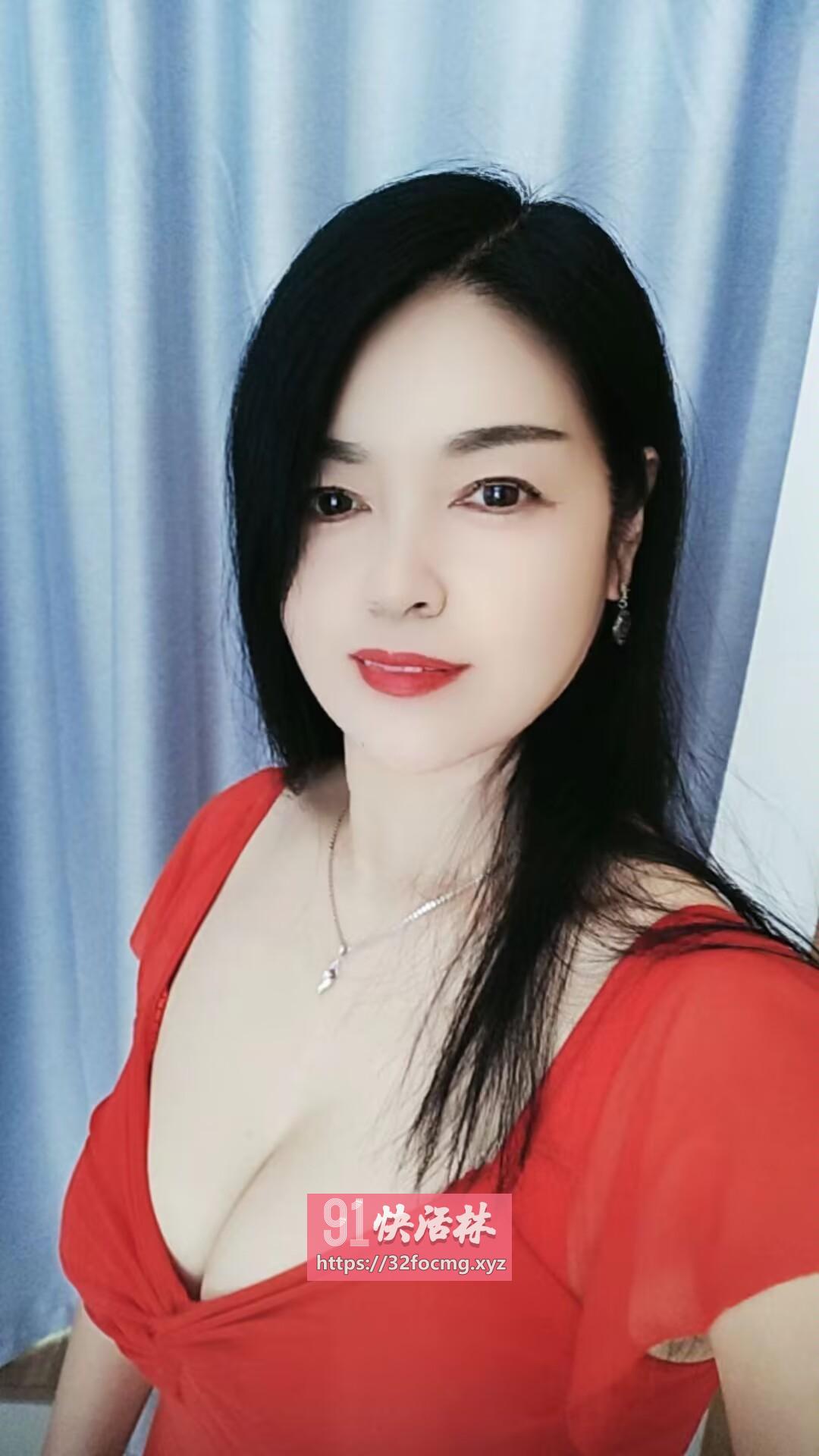 大乳肥臀熟女