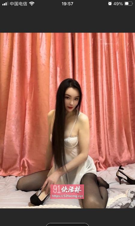 巨乳粉嫩多汁妹妹