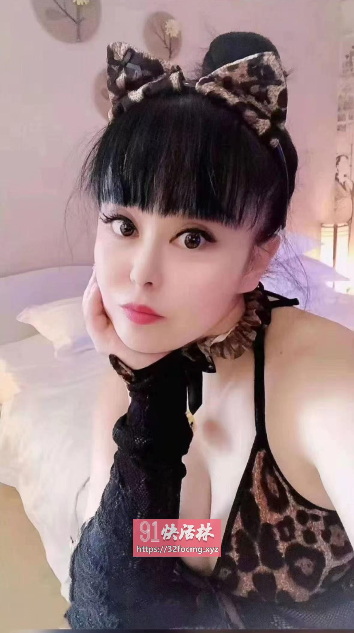 微胖风骚少妇