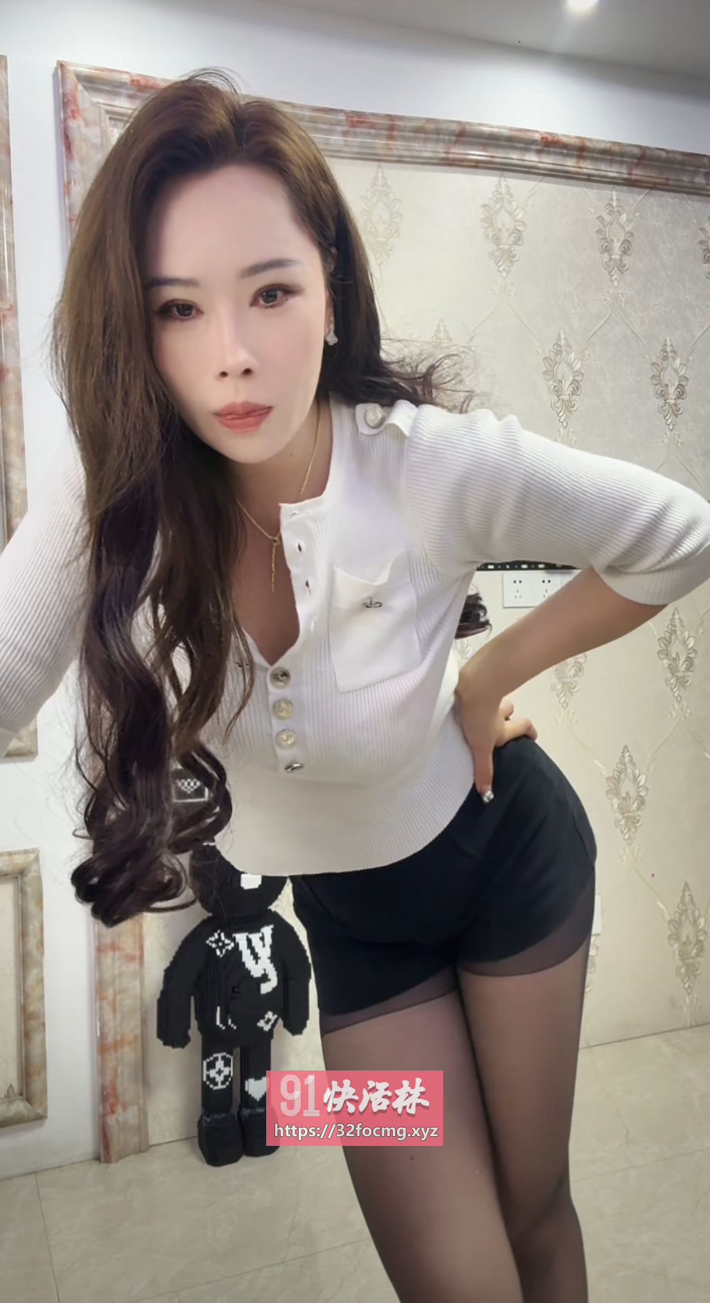 岳麓区翘臀黑丝小妖精