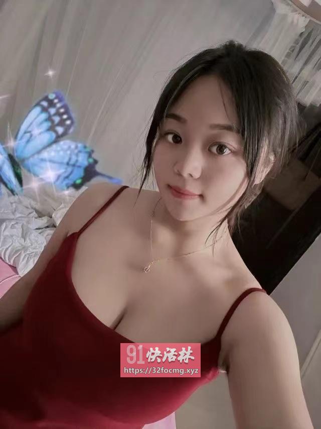 嫩妹水多又骚