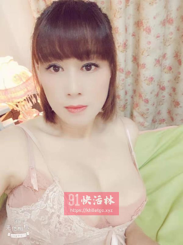 靠谱的大奶少妇