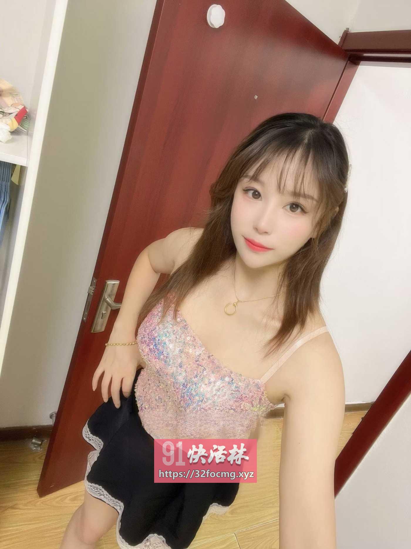 金水农业路大奶美妇爽翻天