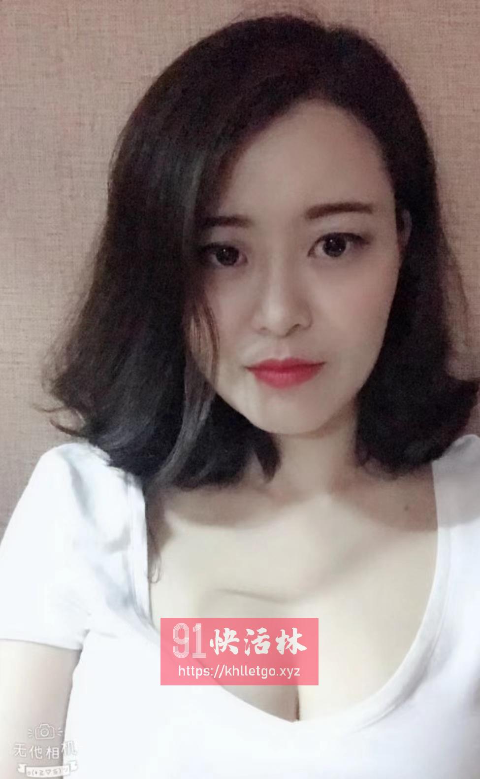 罗湖莲妩