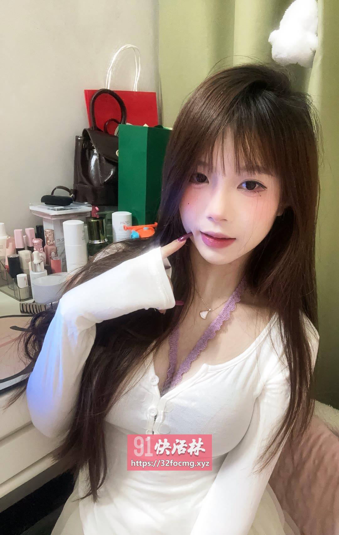 白虎逼紧诱人叫声很酥