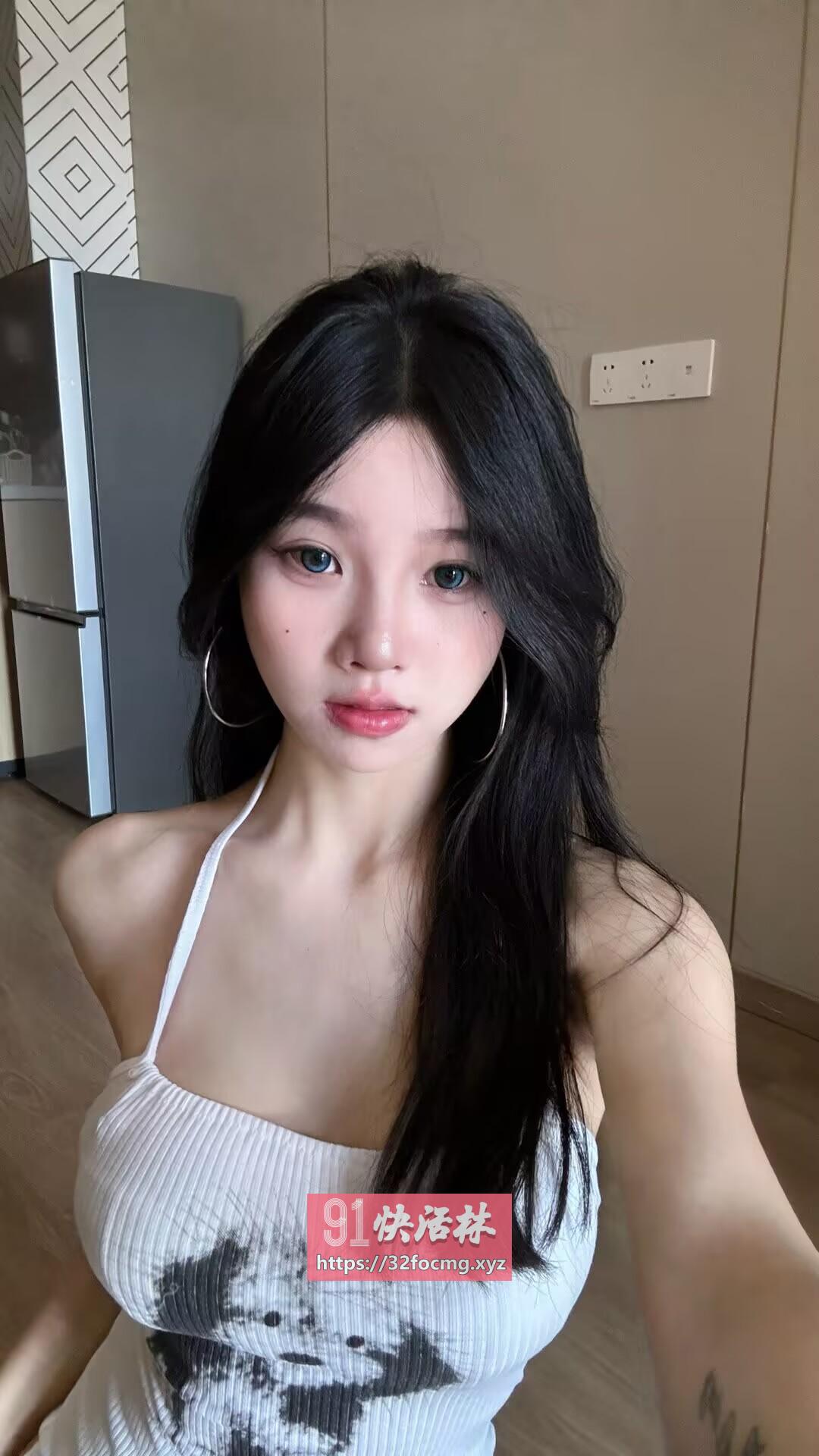 天津嫩妹性感大长腿太刺激了