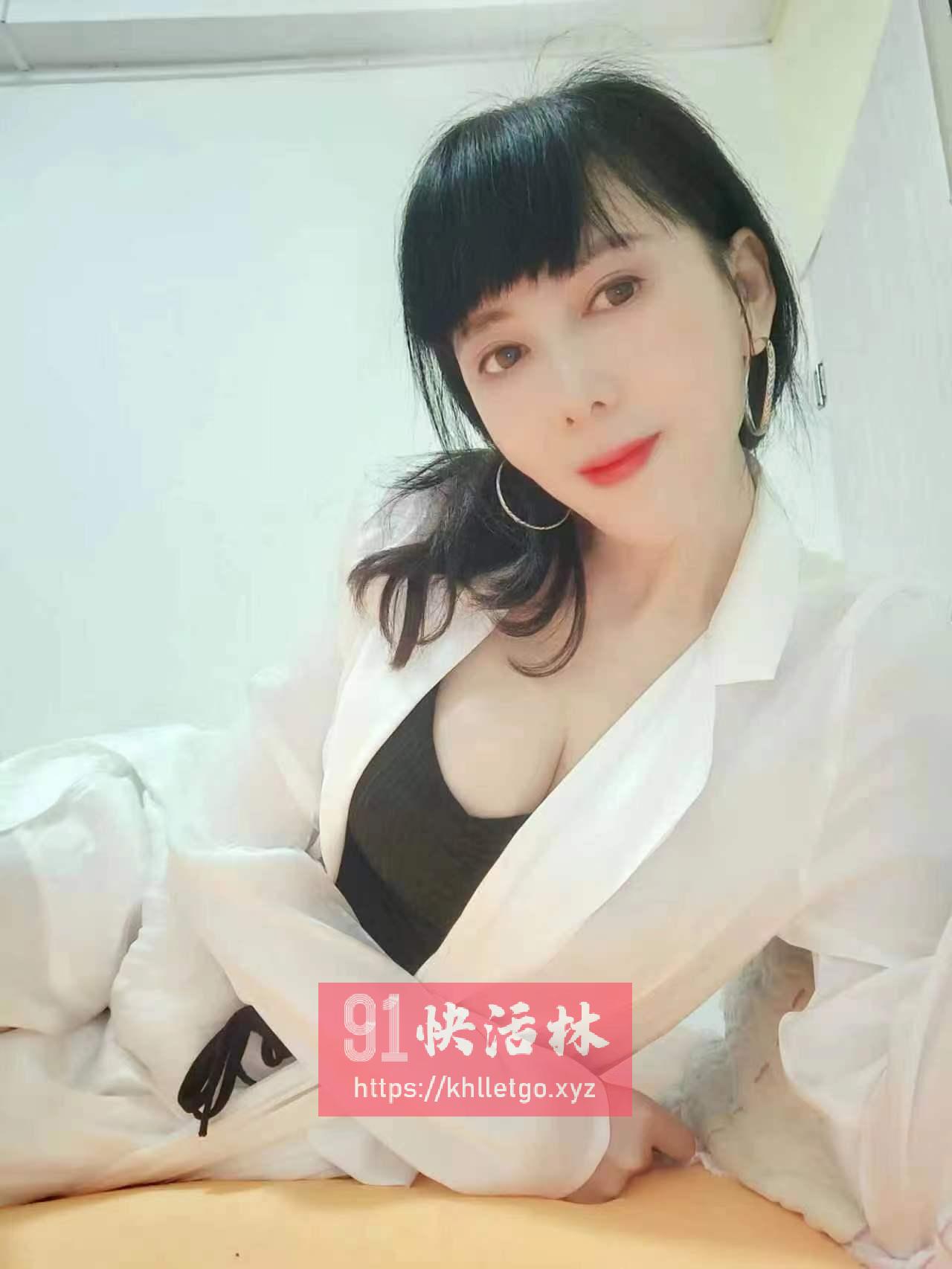 龙岗美少妇 倩倩