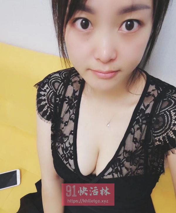 风骚大奶御姐