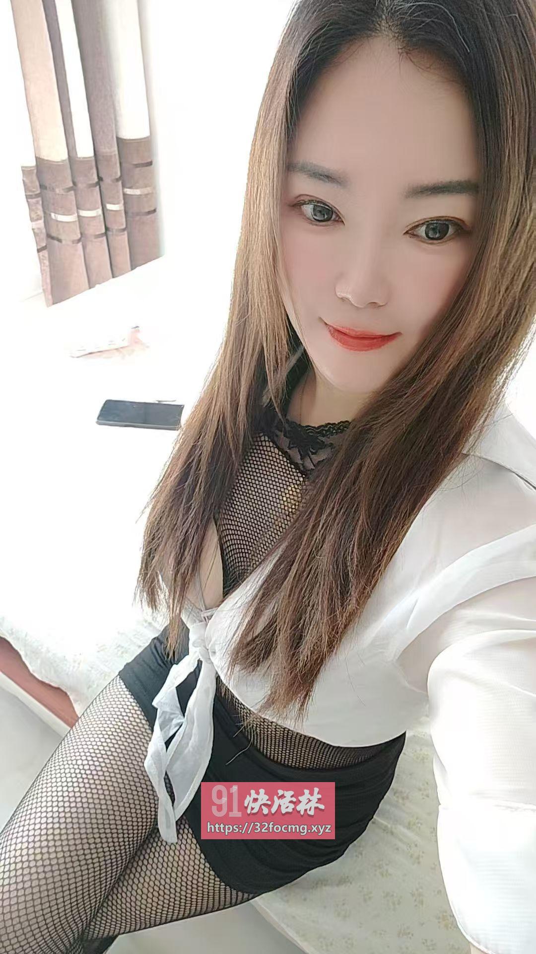 大连风骚大波人妻