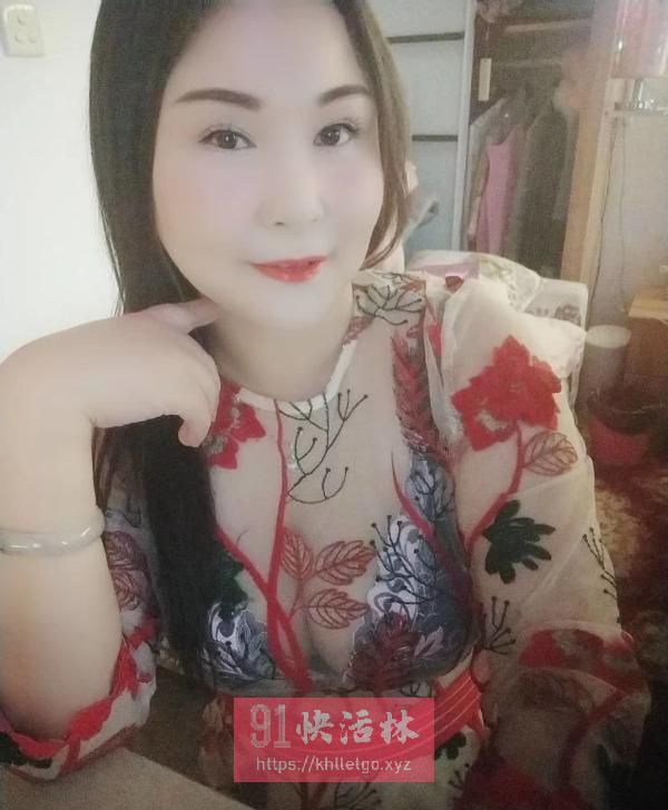 闷骚肥熟女