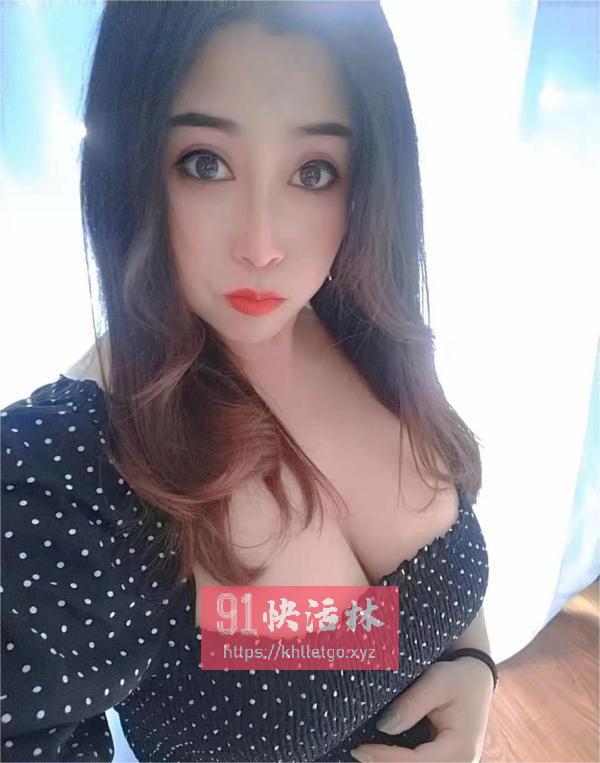 深圳大胸美少妇