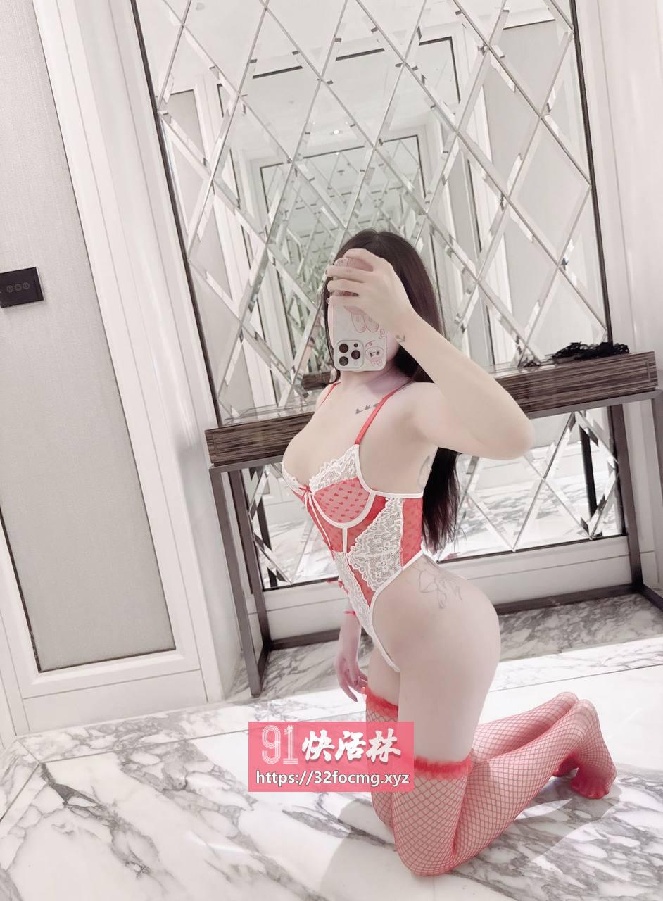 丝袜情趣风骚妹子