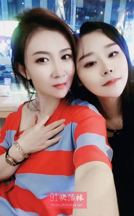 女双少妇放开玩