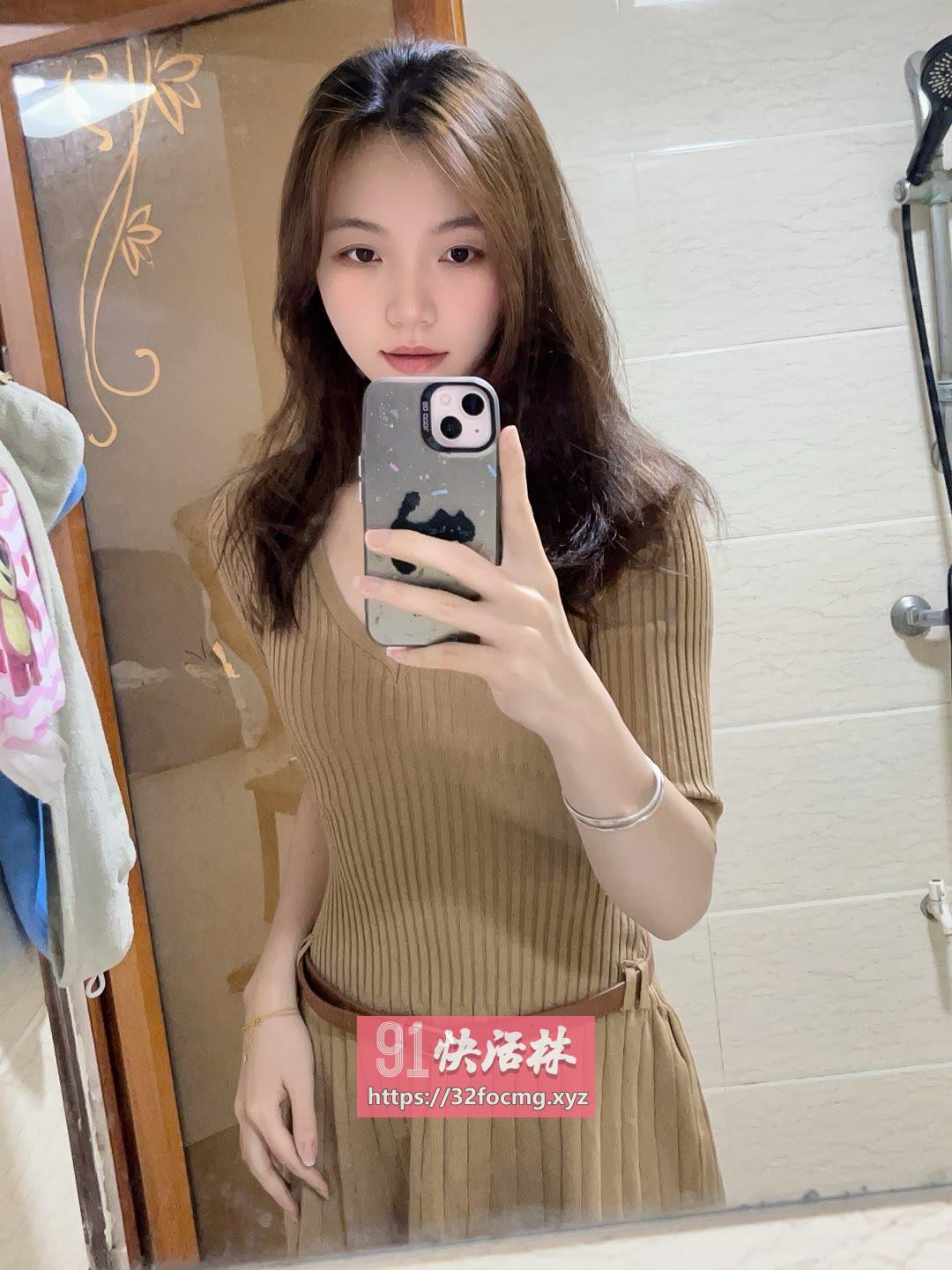 美鲍多汁乖巧配合骚妹