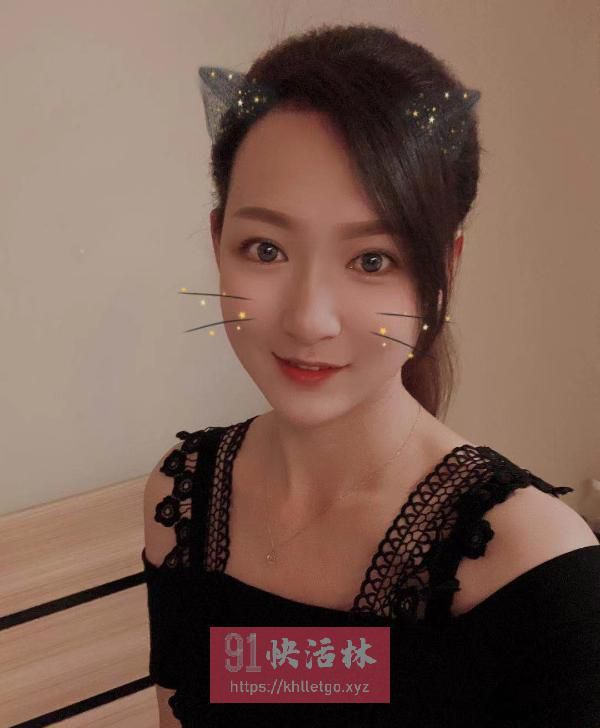 温文尔雅小妹