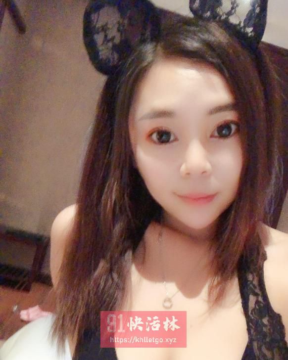 丝袜情趣骚姐姐