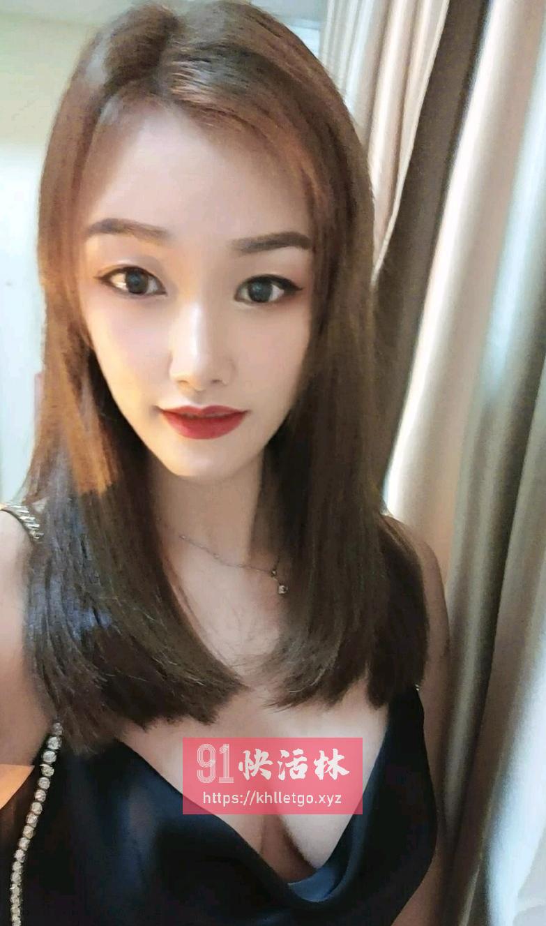海珠性感美女