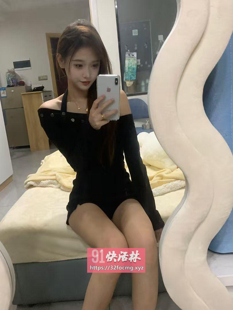 蝴蝶户型粉嫩鲍鱼妹妹
