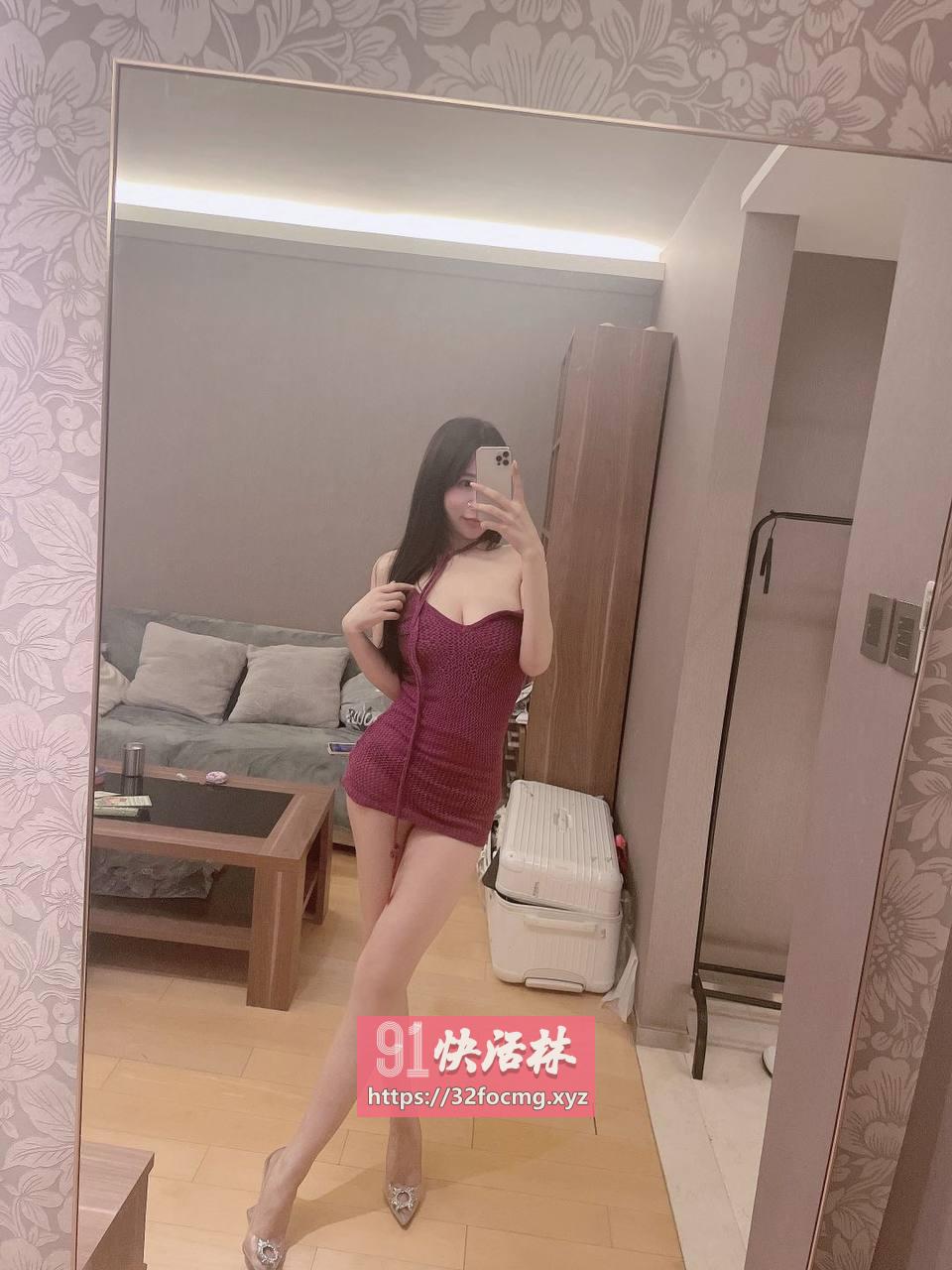 美女口活绝了，光做口爆就很值