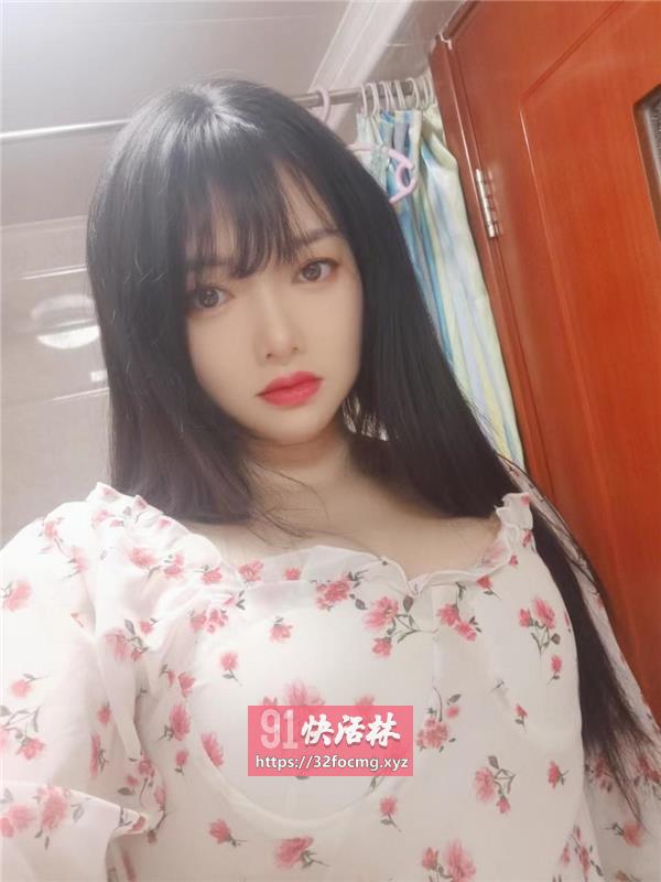 骚妹乖巧很配合