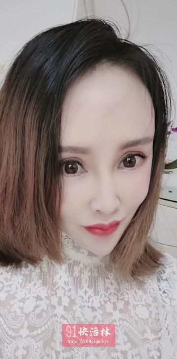 徐汇胸大屁股大少妇