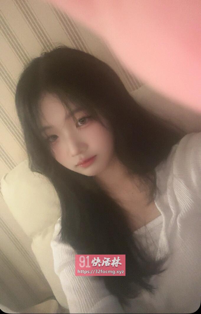 银川少女逼紧水多好调教