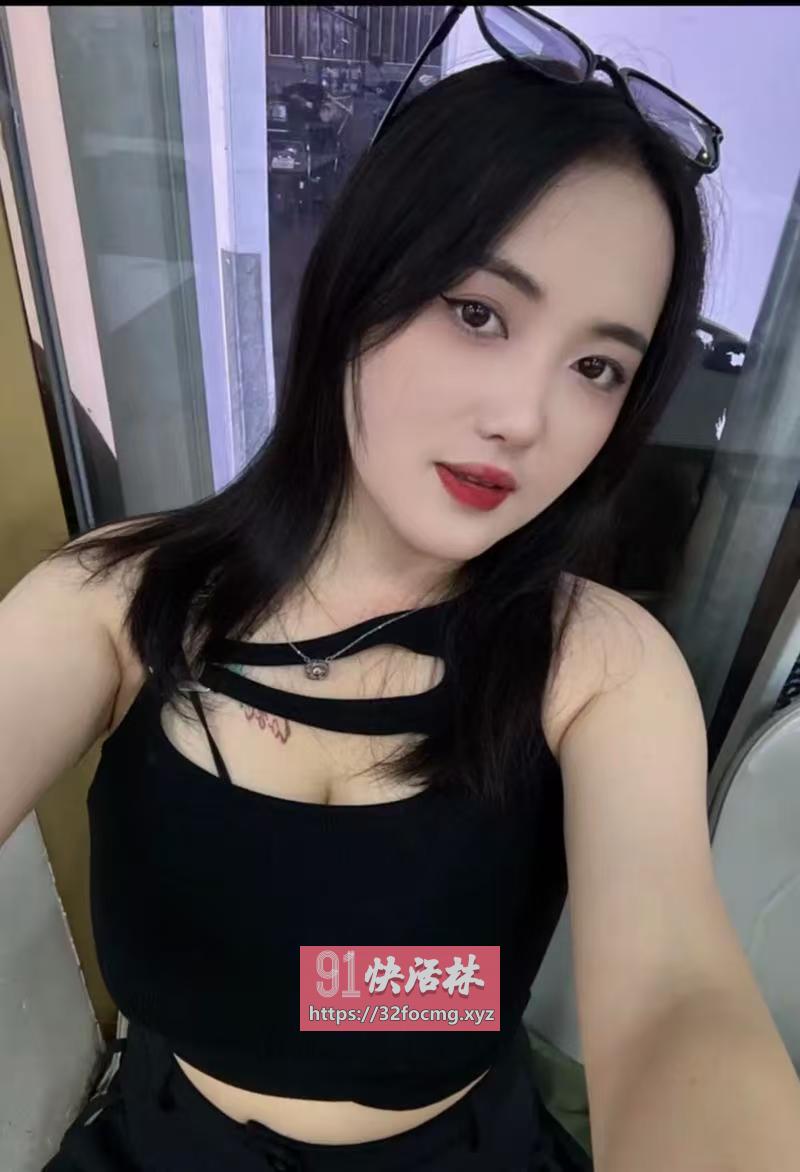 水润丰满妩媚琳子